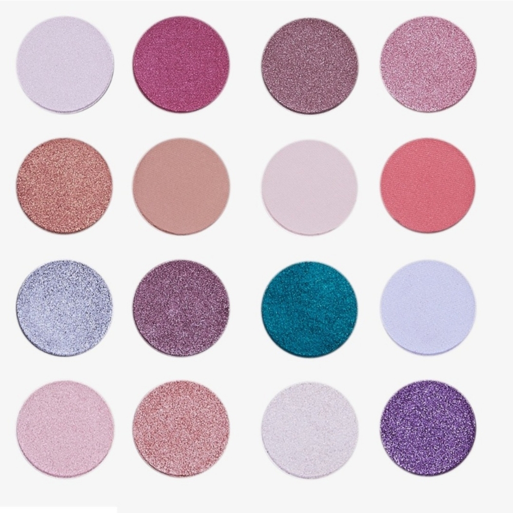 Makeup Revolution Candy Haze 16-Color Eyeshadow Palette – NWT – Pastel & Shimmer - Picture 2 of 2